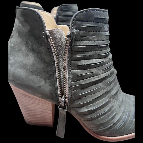 PAUL GREEN Malibu Green Nubuck Women's Size US 9 / UK 7 Sliced Zip Ankle Bootie - Picture 11 of 16